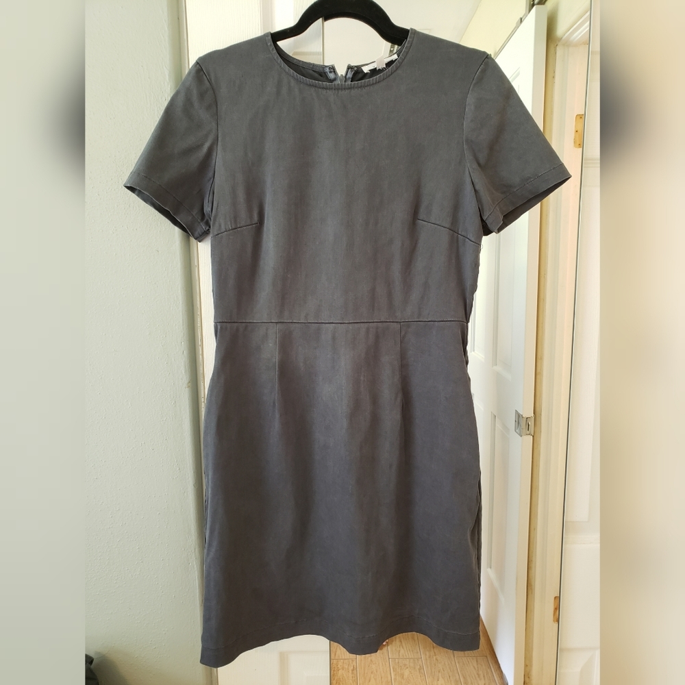 The Two Piece Sheeth Dress